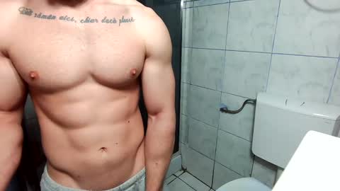 Snapshot of advp69 chatting on 03-12-25, 07:35 Mrrfitt online show from 03-12-25, 07:35