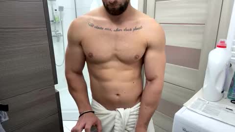 Snapshot of advp69 chatting on 09-18-25, 09:11 Mrrfitt online show from 09-18-25, 09:11