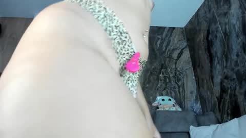 Snapshot of adynrousse chatting on 03-19-26, 01:59 adynrousse online show from 03-19-26, 01:59