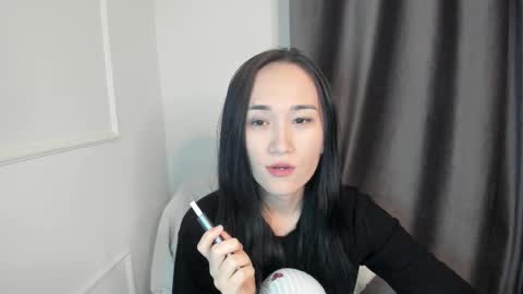 Aenie online show from 10-13-25, 01:11