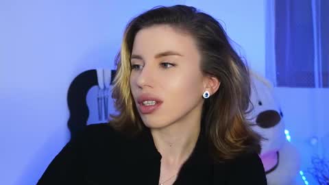 Snapshot of aelia_anara chatting on 03-07-26, 06:38 Aelia online show from 03-07-26, 06:38