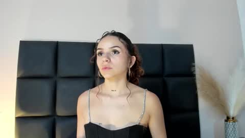 aelinduvalier online show from 12-05-25, 07:10