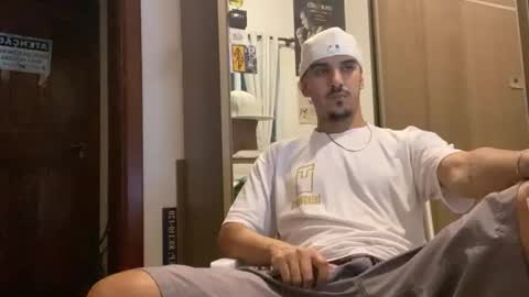 Luci online show from 11-06-25, 03:40