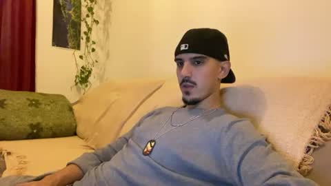 Snapshot of aelucius chatting on 07-15-26, 02:17 Luci online show from 07-15-26, 02:17