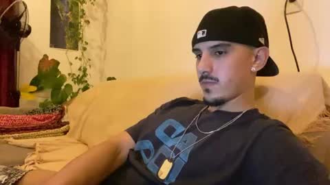 Snapshot of aelucius chatting on 08-06-26, 02:13 Luci online show from 08-06-26, 02:13