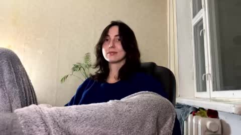 Snapshot of aevra chatting on 02-18-26, 08:05 vegans taste better online show from 02-18-26, 08:05