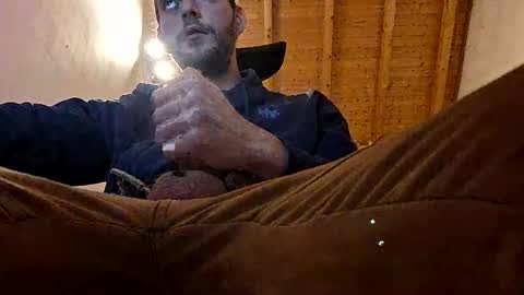 Snapshot of af0090 chatting on 10-21-25, 01:56 af0090 online show from 10-21-25, 01:56