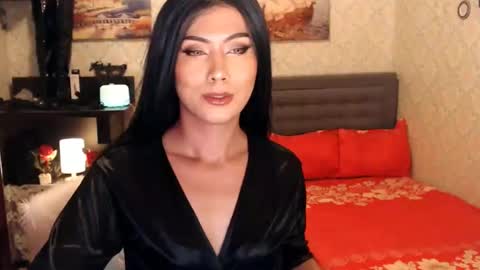 Snapshot of affairtoyourgoddesskhendra chatting on 02-09-25, 06:58 Dominant Goddess Contessa online show from 02-09-25, 06:58