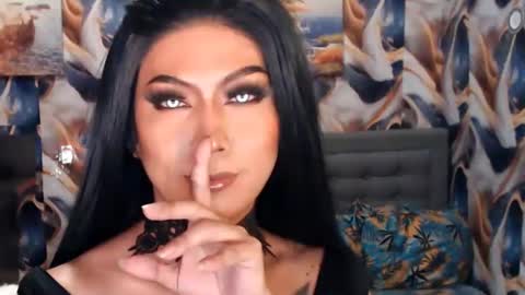 Snapshot of affairtoyourgoddesskhendra chatting on 03-05-25, 12:16 Dominant Goddess Contessa online show from 03-05-25, 12:16