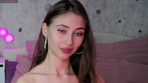 AffiinaLovsx online show from 05-13-26, 04:43