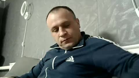 Sasha online show from 02-05-25, 03:20