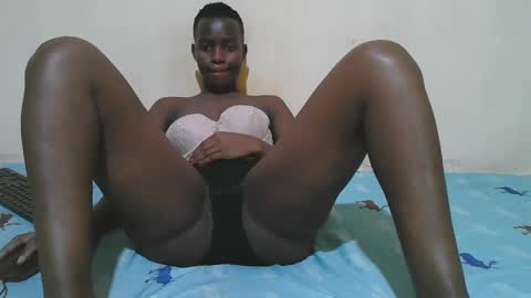 african_pussy2 online show from 03-06-25, 08:30