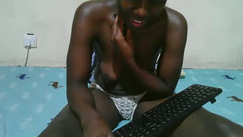 african_pussy2 online show from 03-07-25, 08:11