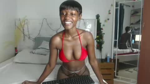 Snapshot of africanpetitequeen chatting on 12-26-24, 11:57 CIARA online show from 12-26-24, 11:57