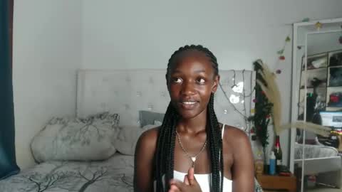 Snapshot of africanpetitequeen chatting on 01-06-25, 05:59 CIARA online show from 01-06-25, 05:59
