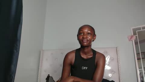 Snapshot of africanpetitequeen chatting on 09-12-25, 10:26 CIARA online show from 09-12-25, 10:26