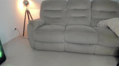 Snapshot of afrodisiacaly chatting on 04-21-26, 12:23 afrodisiacaly online show from 04-21-26, 12:23