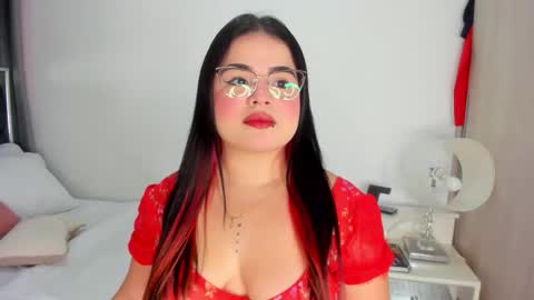 Vanessa online show from 09-16-25, 03:13