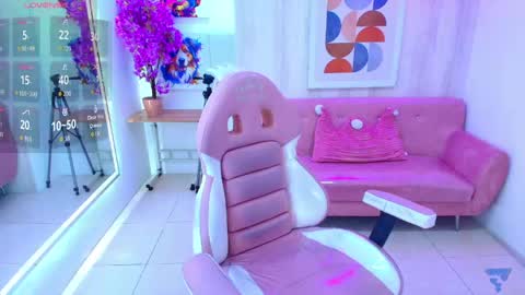 afrodita_loren online show from 04-26-26, 03:15