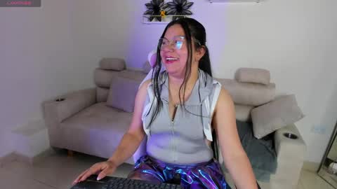 Snapshot of afrodita_rouss chatting on 05-07-26, 11:32 afrodita_rouss online show from 05-07-26, 11:32