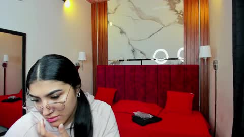 Afrodita Chery y Hermione online show from 03-04-25, 11:51