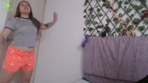 Lia  Valkyria online show from 05-13-26, 02:25