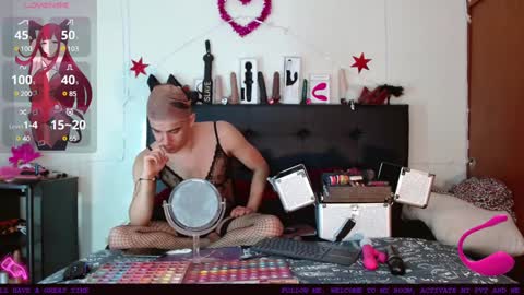 Snapshot of afroditaxxx_69 chatting on 02-04-25, 04:26 afroditaxxx 69 goddess of lovebv online show from 02-04-25, 04:26