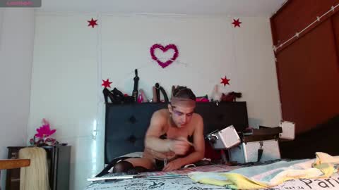Snapshot of afroditaxxx_69 chatting on 02-22-25, 08:18 afroditaxxx 69 goddess of lovebv online show from 02-22-25, 08:18