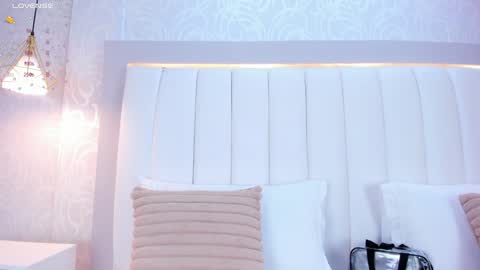 A F R O D I T A  online show from 12-28-24, 12:13