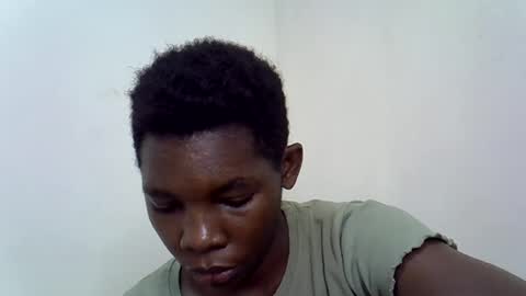 Snapshot of afronubians_ chatting on 01-25-25, 08:31 pink and josphen online show from 01-25-25, 08:31