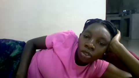 Snapshot of afronubians_ chatting on 02-01-25, 04:54 pink and josphen online show from 02-01-25, 04:54