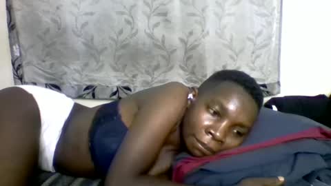 Snapshot of afronubians_ chatting on 03-07-25, 11:07 pink and josphen online show from 03-07-25, 11:07