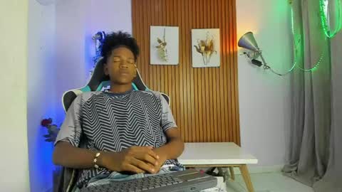 afrowayuu online show from 05-22-26, 06:02