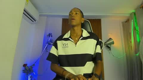 afrowayuu online show from 05-26-26, 06:04