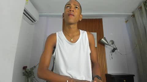 afrowayuu online show from 06-08-26, 05:46