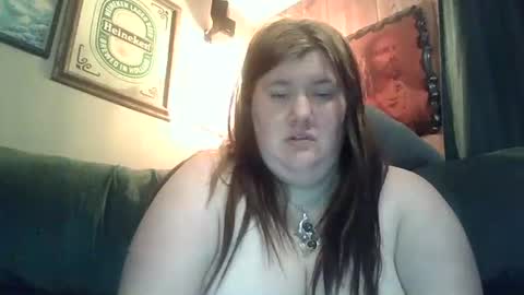 Snapshot of afterhoursangle35 chatting on 04-05-26, 07:49 Babygirls353637 online show from 04-05-26, 07:49