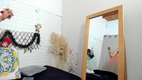 Snapshot of agata__rose chatting on 01-05-25, 02:30 agata__rose online show from 01-05-25, 02:30