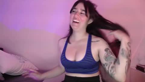 Snapshot of agata_bolton chatting on 03-23-26, 09:52 Agata online show from 03-23-26, 09:52