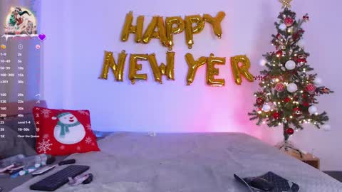 Agata online show from 12-24-24, 05:27