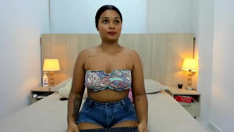 Snapshot of agata_ortiz chatting on 02-15-25, 08:54 Agata Ortiz online show from 02-15-25, 08:54