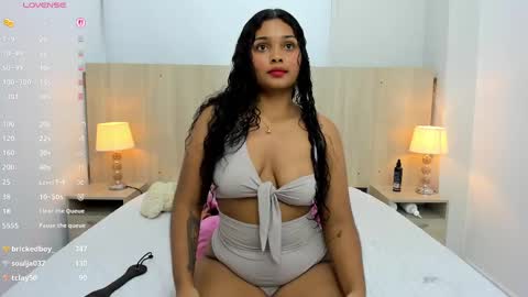 Snapshot of agata_ortiz chatting on 03-10-25, 08:04 Agata Ortiz online show from 03-10-25, 08:04