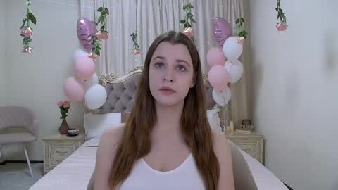 Agata Aisitt online show from 03-12-25, 08:41