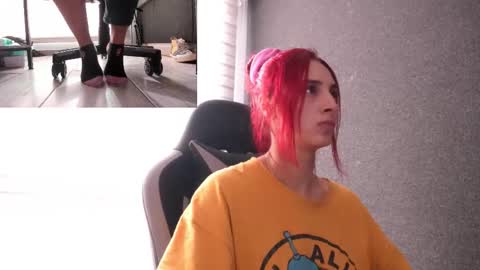 Agata Collinss online show from 01-18-26, 12:53