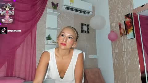 Agatadelphine online show from 01-25-25, 03:20