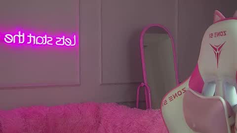 AgataFoxley online show from 11-24-25, 07:35