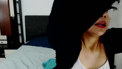 Snapshot of agatasexx chatting on 02-19-25, 09:47 johana online show from 02-19-25, 09:47