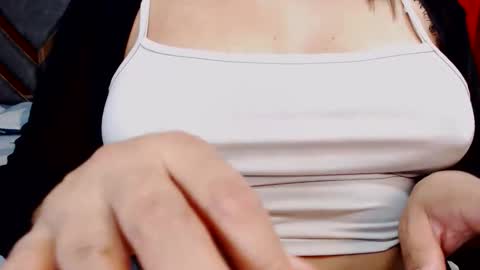 Snapshot of agatasexx chatting on 04-15-26, 07:58 johana online show from 04-15-26, 07:58