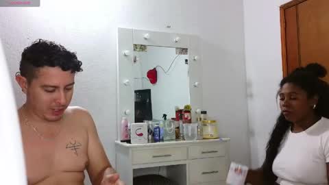 independent model online show from 05-11-26, 05:35