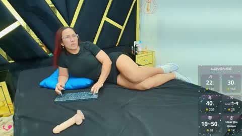 AGATHA online show from 03-15-26, 12:44