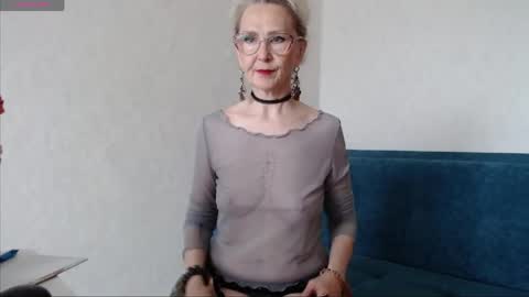 Agatha online show from 05-19-26, 02:29